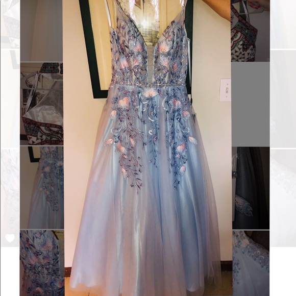 Dresses & Skirts - prom dress